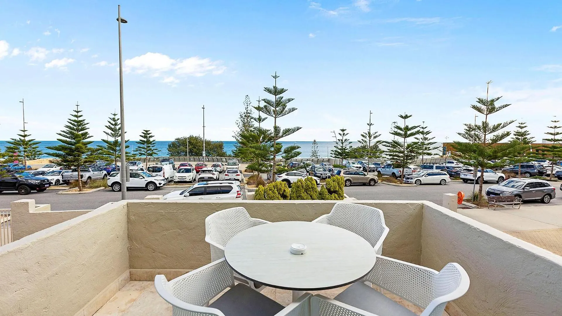 ****  Seashells Scarborough Aparthotel Perth Australia