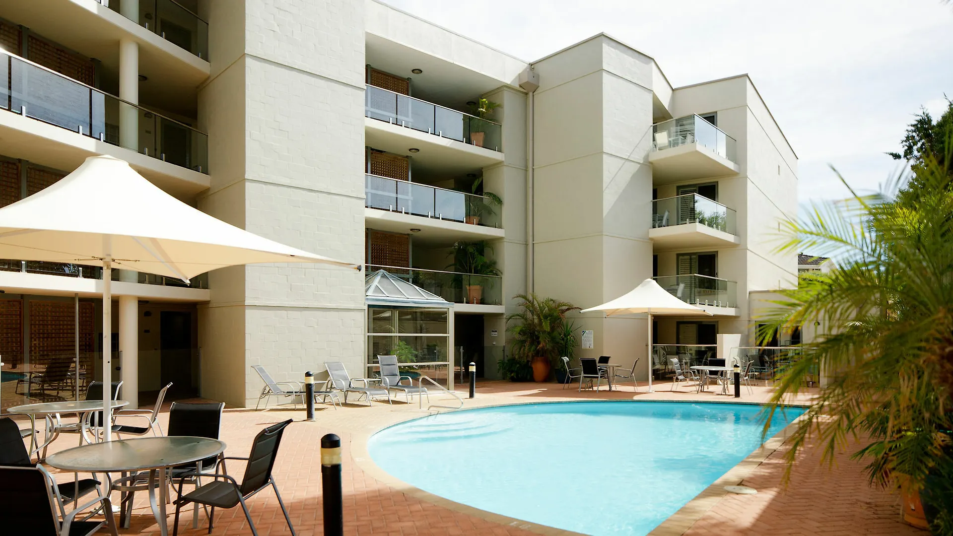 Seashells Scarborough Aparthotel Perth 4*,  Australia